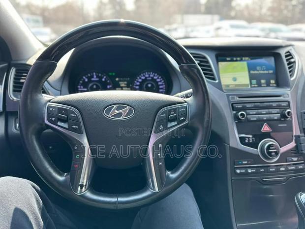 Hyundai Grandeur 2015 White