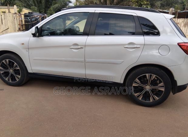 Mitsubishi Outlander Sport ES 2015 White