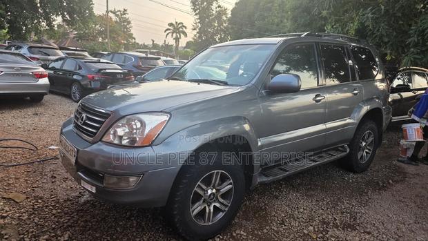Lexus GX 470 Sport Utility 2005 Gray