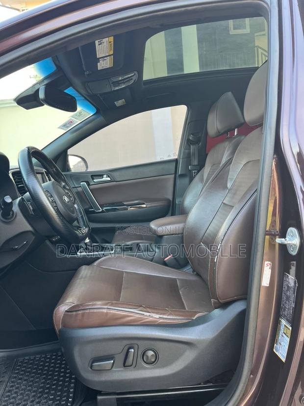 Kia Sportage SX 4dr SUV AWD (2.0L 4cyl Turbo 6A) 2017 Brown