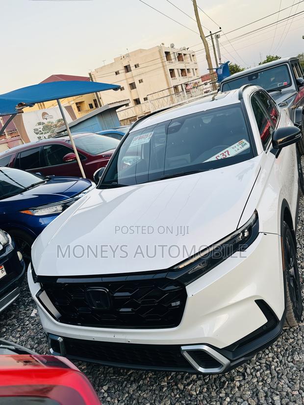 Honda CR-V 2024 White