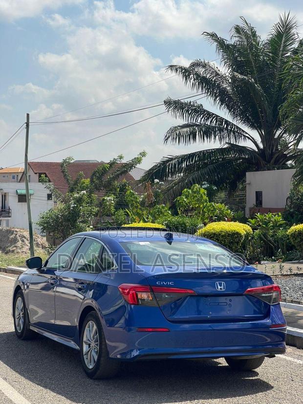 Honda Civic 2022 Blue