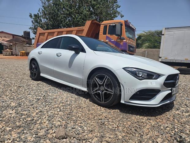 Mercedes-Benz CLA-Class AMG CLA 35 4MATIC Sedan 2021 White