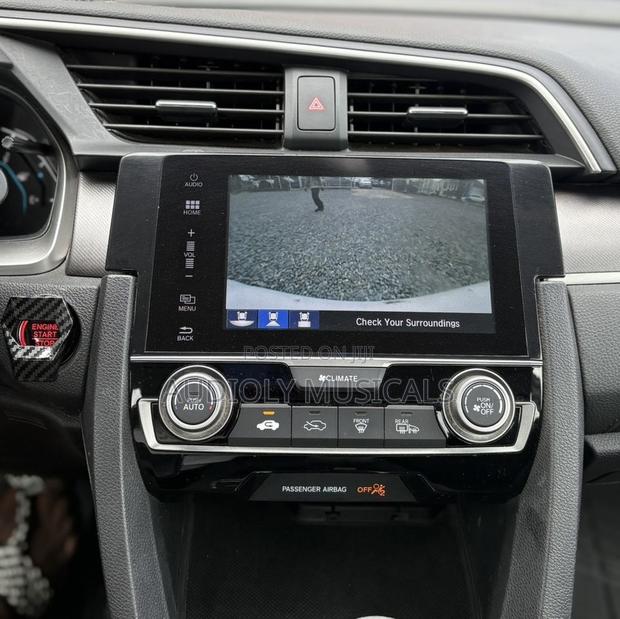 Honda Civic 2016 White