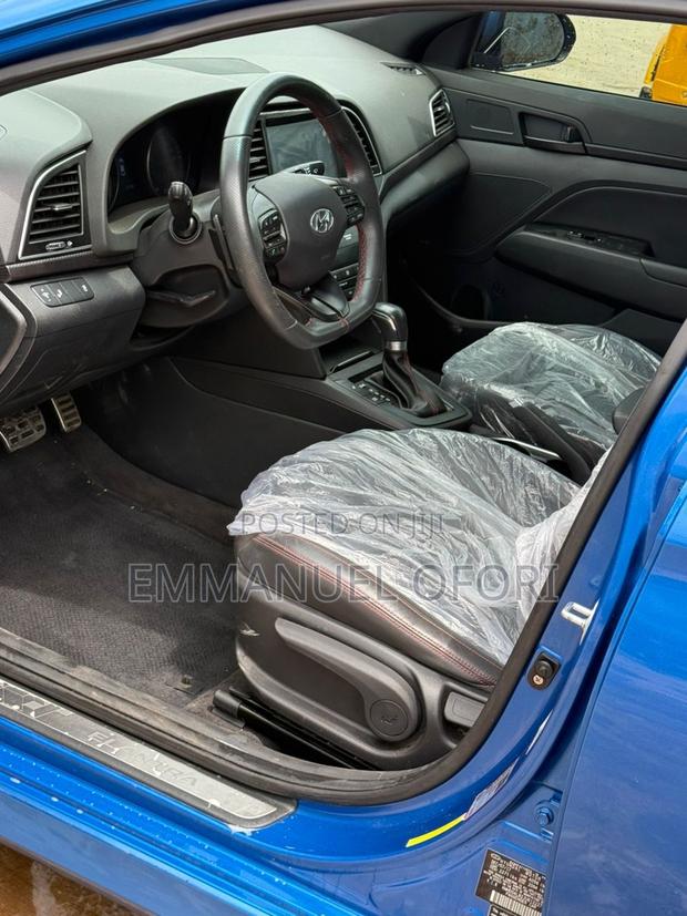 Hyundai Elantra Sport 2018 Blue