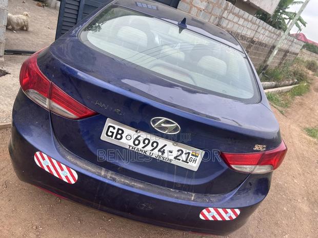 Hyundai Elantra GLS Sedan FWD (1.8L 4cyl 6A) 2013 Blue