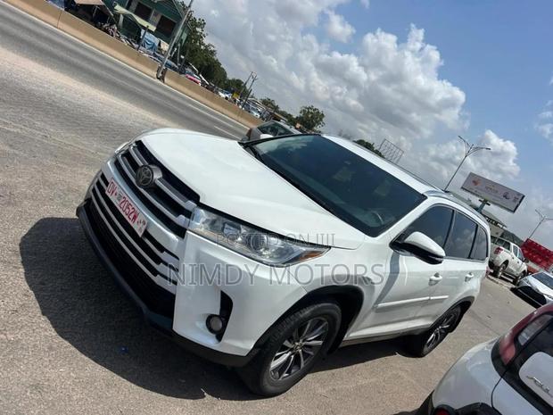 Toyota Highlander 2019 White