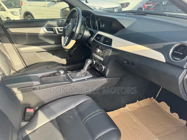 Mercedes-Benz C250 2014 White