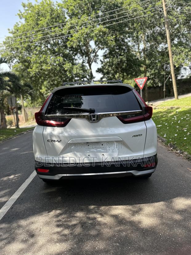 Honda CR-V 2021 White