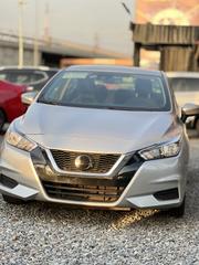 Nissan Versa 1.6 SV 2020 Silver for sale