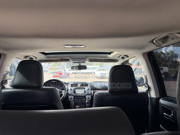 Toyota 4-Runner Limited 4x4 2019 Black