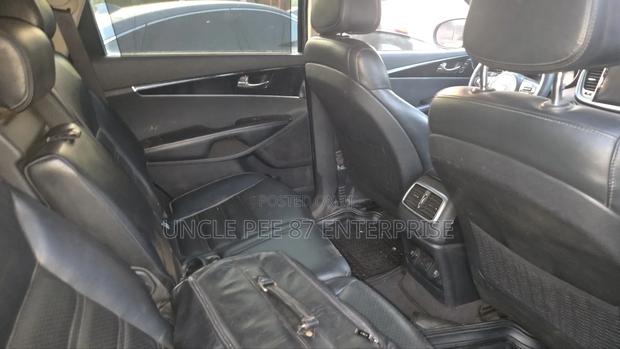 Kia Sorento 4dr SUV 2016 Black