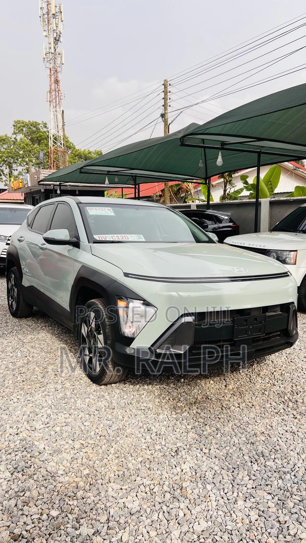 Hyundai Kona SE 2024 Green