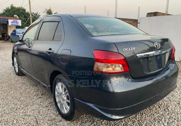 Toyota Belta 2010 Gray