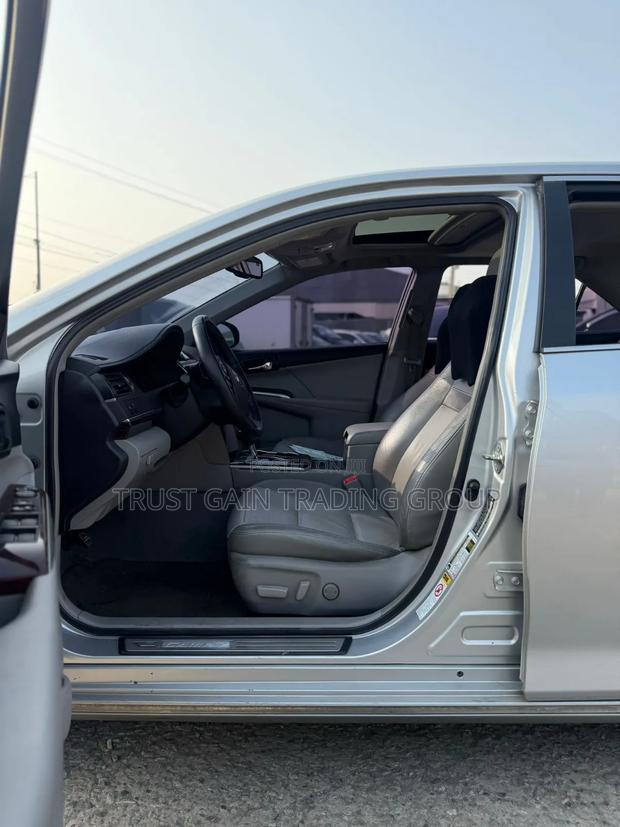 Toyota Camry 2013 Silver