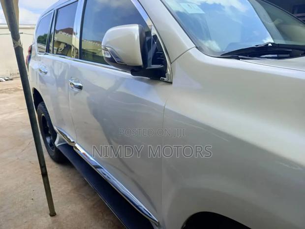 Toyota Land Cruiser Prado 2016 White