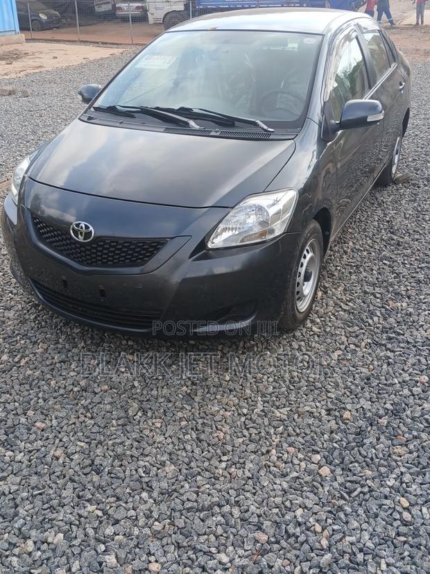 Toyota Belta 2010 Black