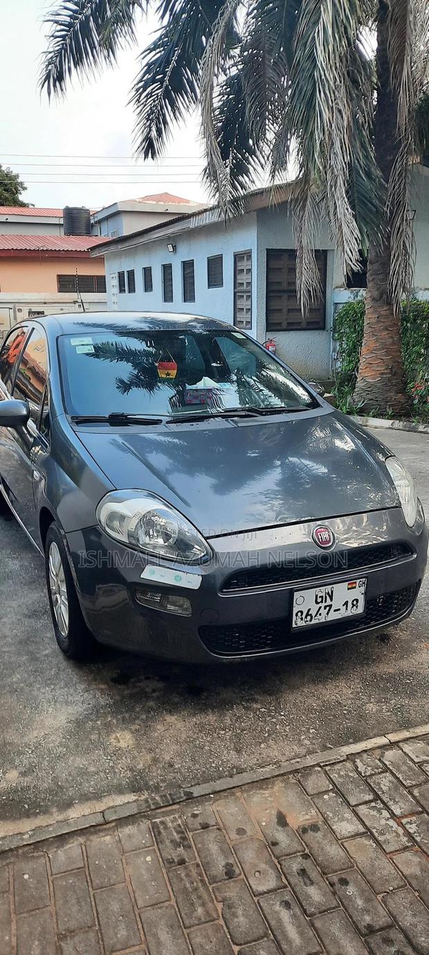 Fiat Punto 2015 Gray