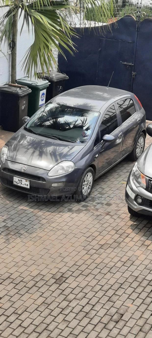 Fiat Punto 2015 Gray