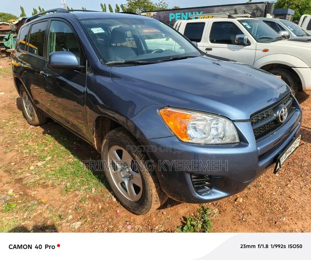 Toyota RAV4 2013 Gray
