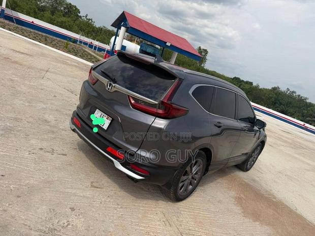 Honda CR-V 2021 Gray