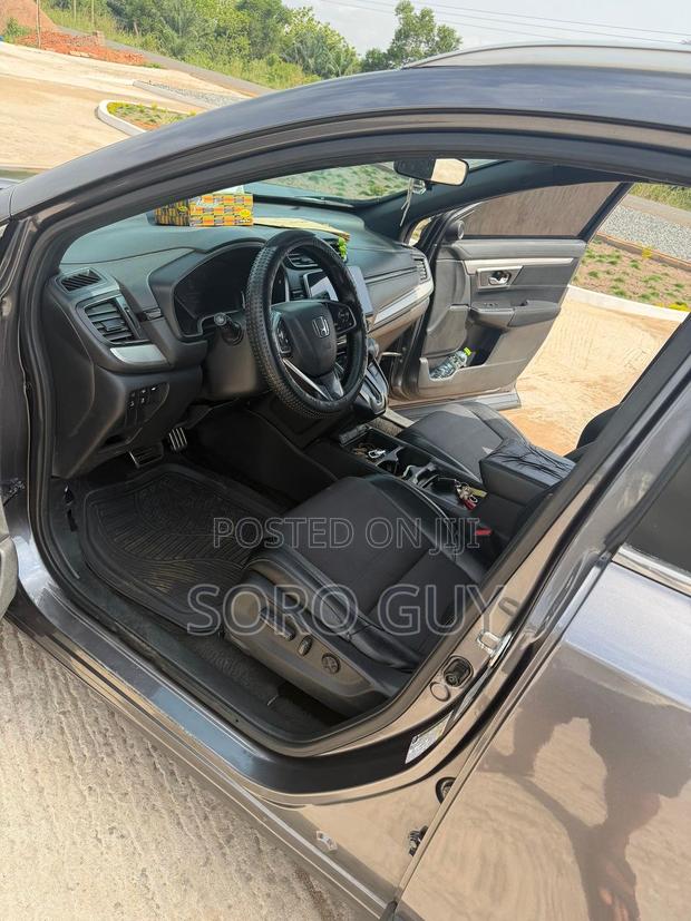 Honda CR-V 2021 Gray