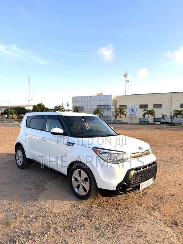 Kia Soul 4dr Wagon (1.6L 4cyl 6A) 2015 White