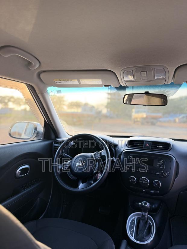 Kia Soul 4dr Wagon (1.6L 4cyl 6A) 2015 White