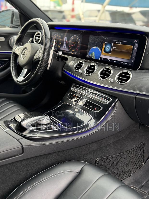 Mercedes-Benz E400 2018 Gray