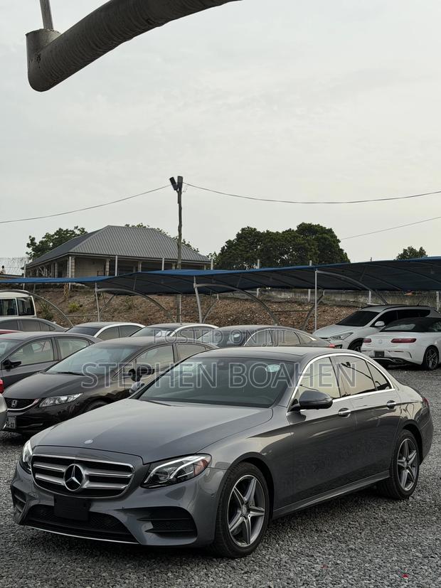 Mercedes-Benz E400 2018 Gray