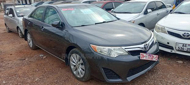 Toyota Camry 2012 Gray