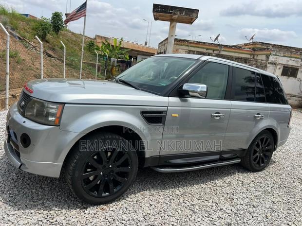 Land Rover Range Rover Sport Supercharged 4x4 (5.0L 8cyl 6A) 2013