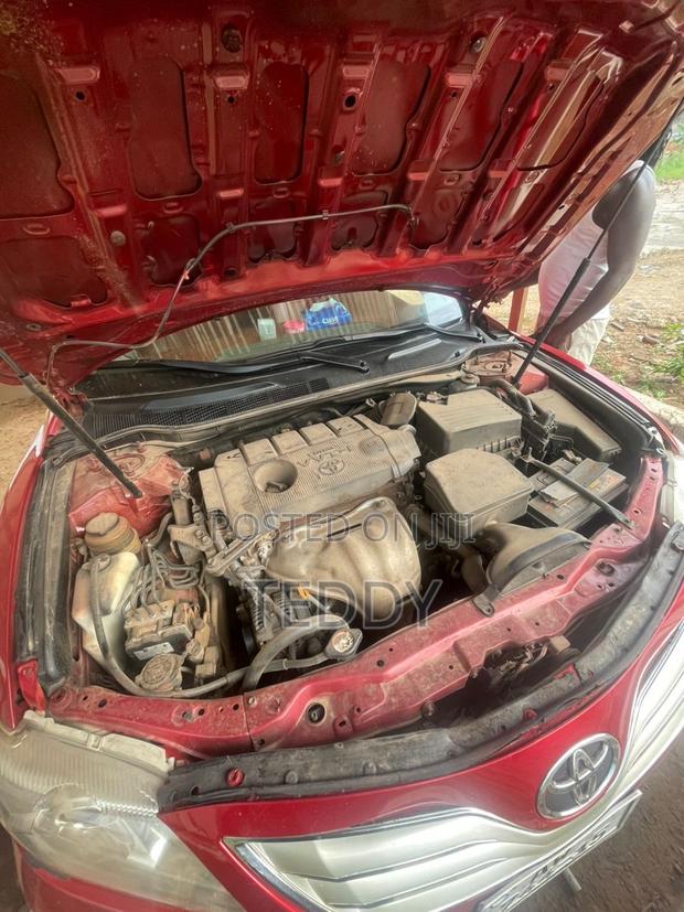 Toyota Camry LE 4dr Sedan (2.4L 4cyl 5A) 2009 Red