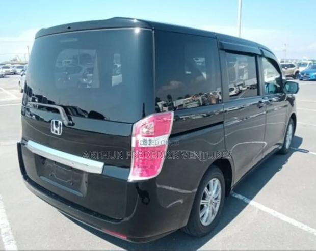 Honda Stepwgn 2014 Black