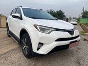 Toyota RAV4 2018 White for sale