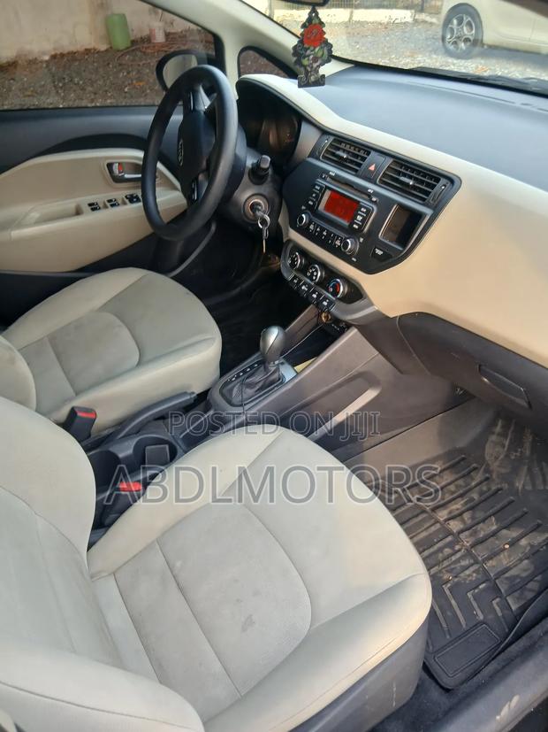 Kia Rio LX 4dr Hatchback (1.6L 4cyl 6A) 2013 Black