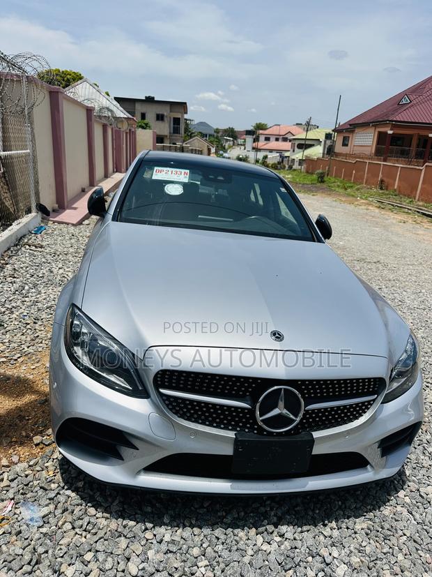 Mercedes-Benz C300 2020 Silver