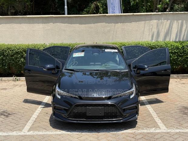 Toyota Corolla SE 2024 Black