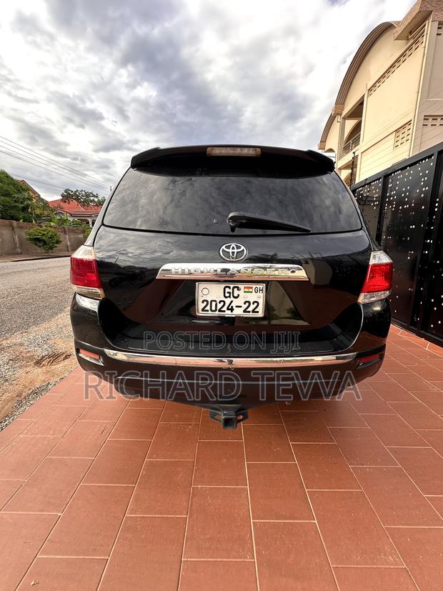 Toyota Highlander Limited 4dr SUV AWD (3.5L 6cyl 6A) 2015 Black