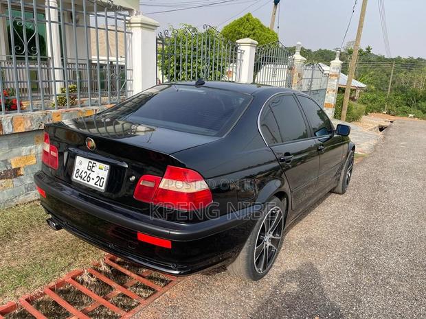 BMW 3 Series 2000 Black