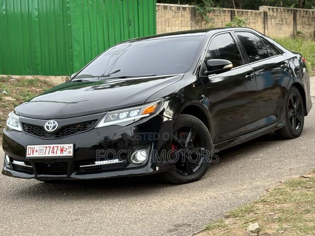 Toyota Camry 2014 Black