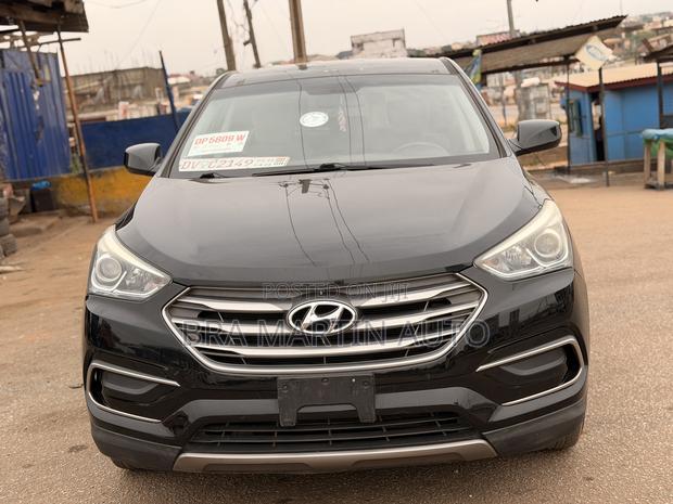 Hyundai Santa Fe SE AWD 2017 Black