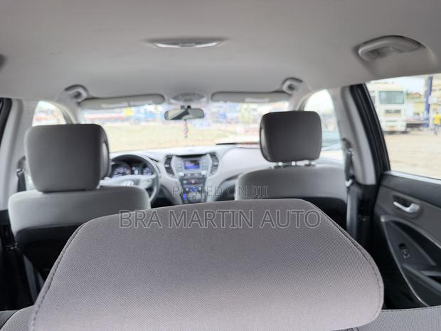 Hyundai Santa Fe SE AWD 2017 Black
