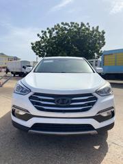 Hyundai Santa Fe 2017 White for sale