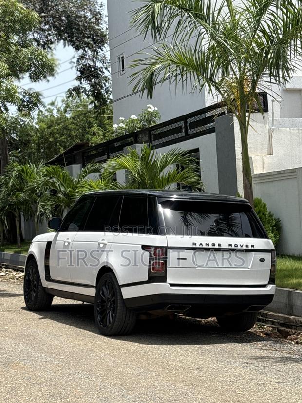 Land Rover Range Rover Vogue 2021 White