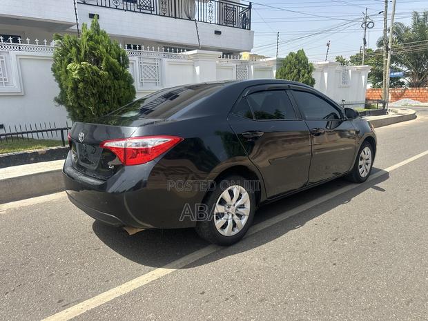 Toyota Corolla LE 4dr Sedan (1.8L 4cyl CVT) 2016 Black