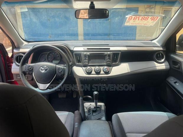 Toyota RAV4 Limited 4dr SUV (2.5L 4cyl 6A) 2014 Red