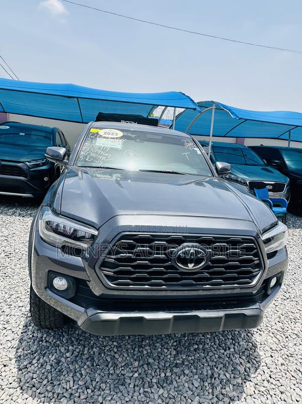 Toyota Tacoma 2023