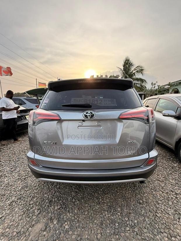 Toyota RAV4 2018 Silver