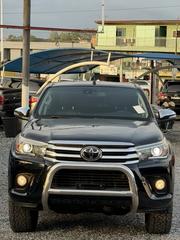Toyota Hilux 2018 Black for sale